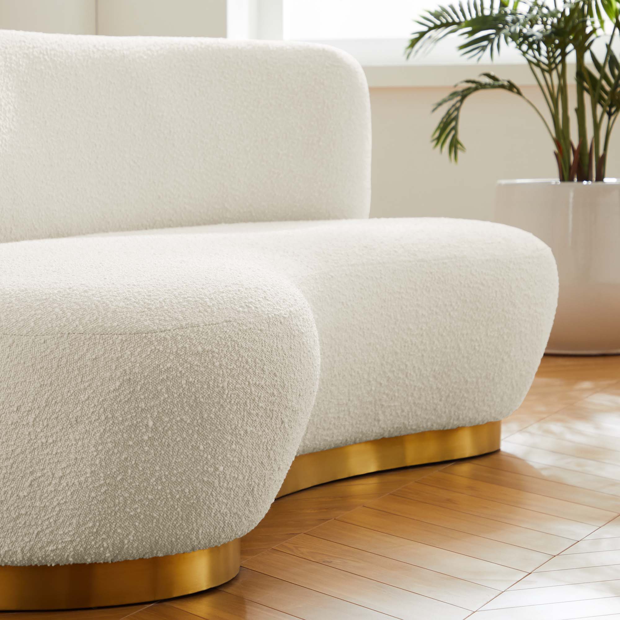 Gold Ivory