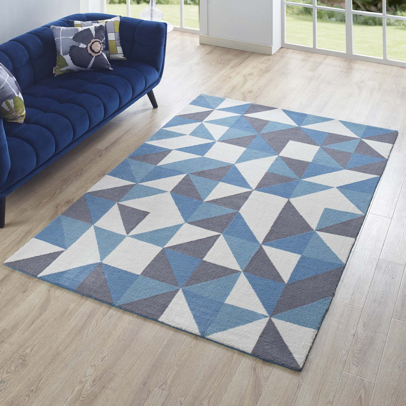 Blue White and Gray / 5x8
