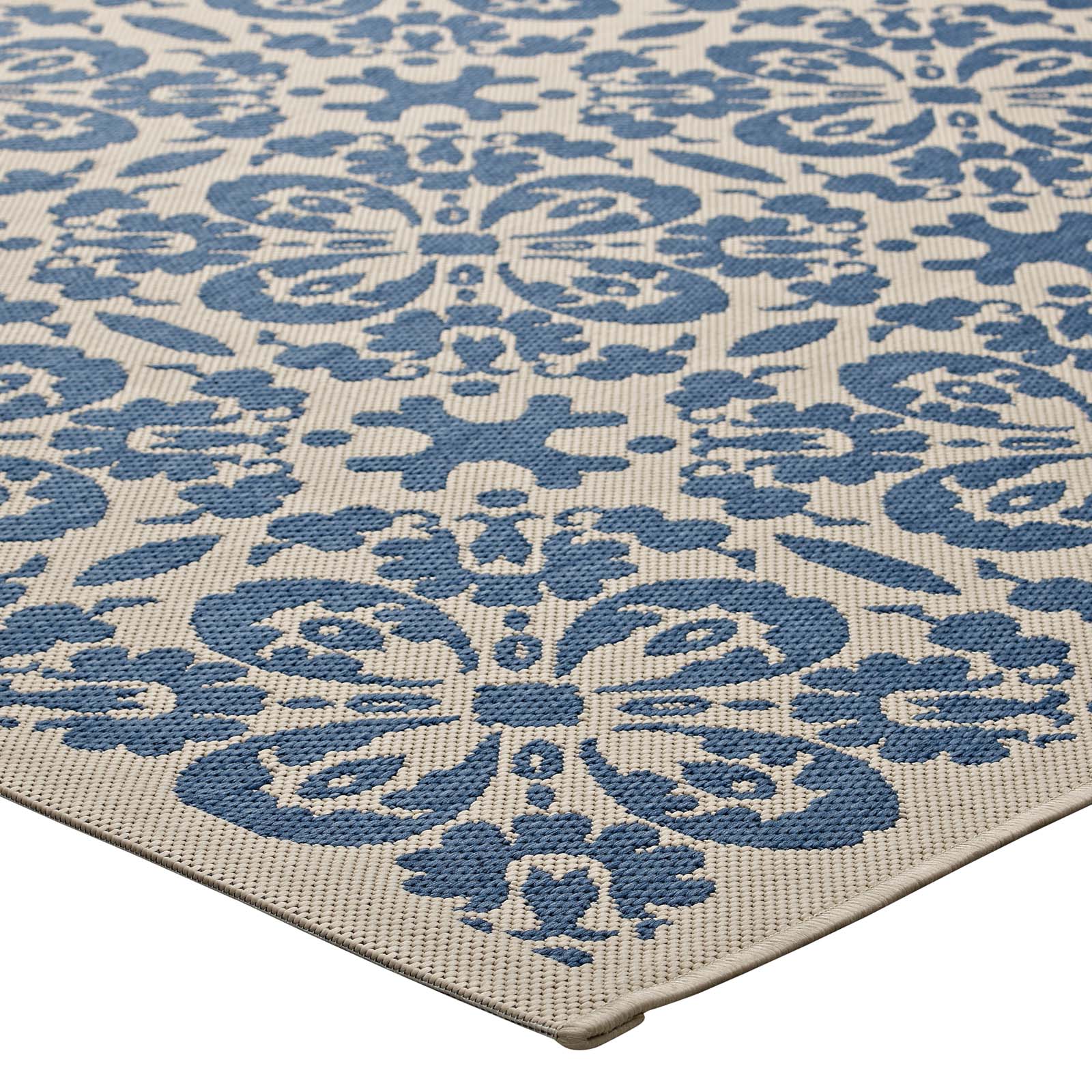 Blue and Beige / 5x8